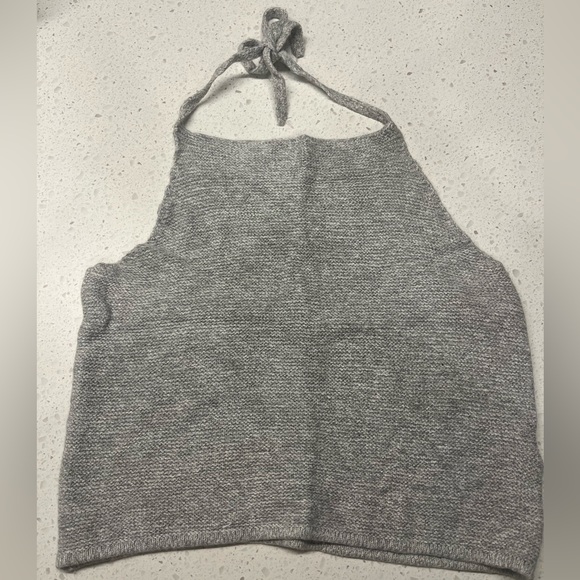 Brandy Melville crop top, gray, one size - Picture 1 of 3